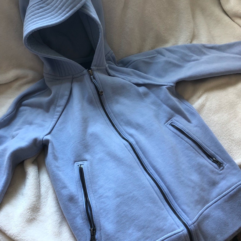 LULULEMON - ZIP HOODIE